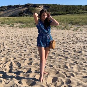 Meet your Posher, Ariana